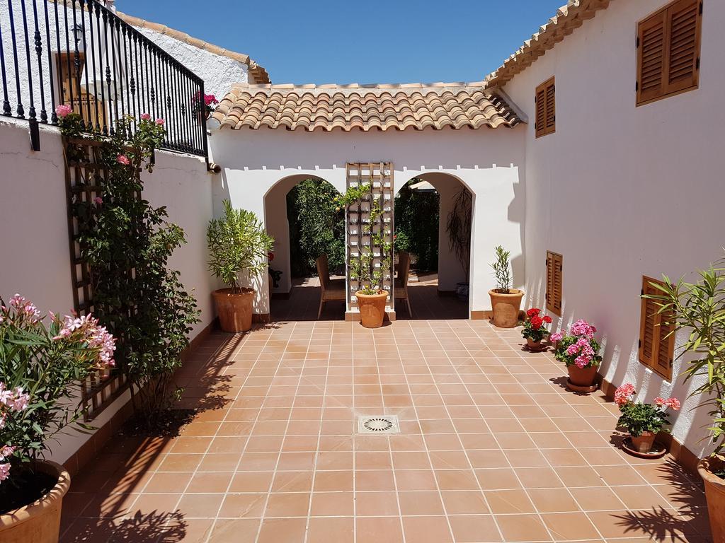 Cortijo Romero Venta de Micena Exterior photo